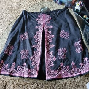 Anne‎ Carson Black Linen  Skirt Pink Embroidery EUC size 18